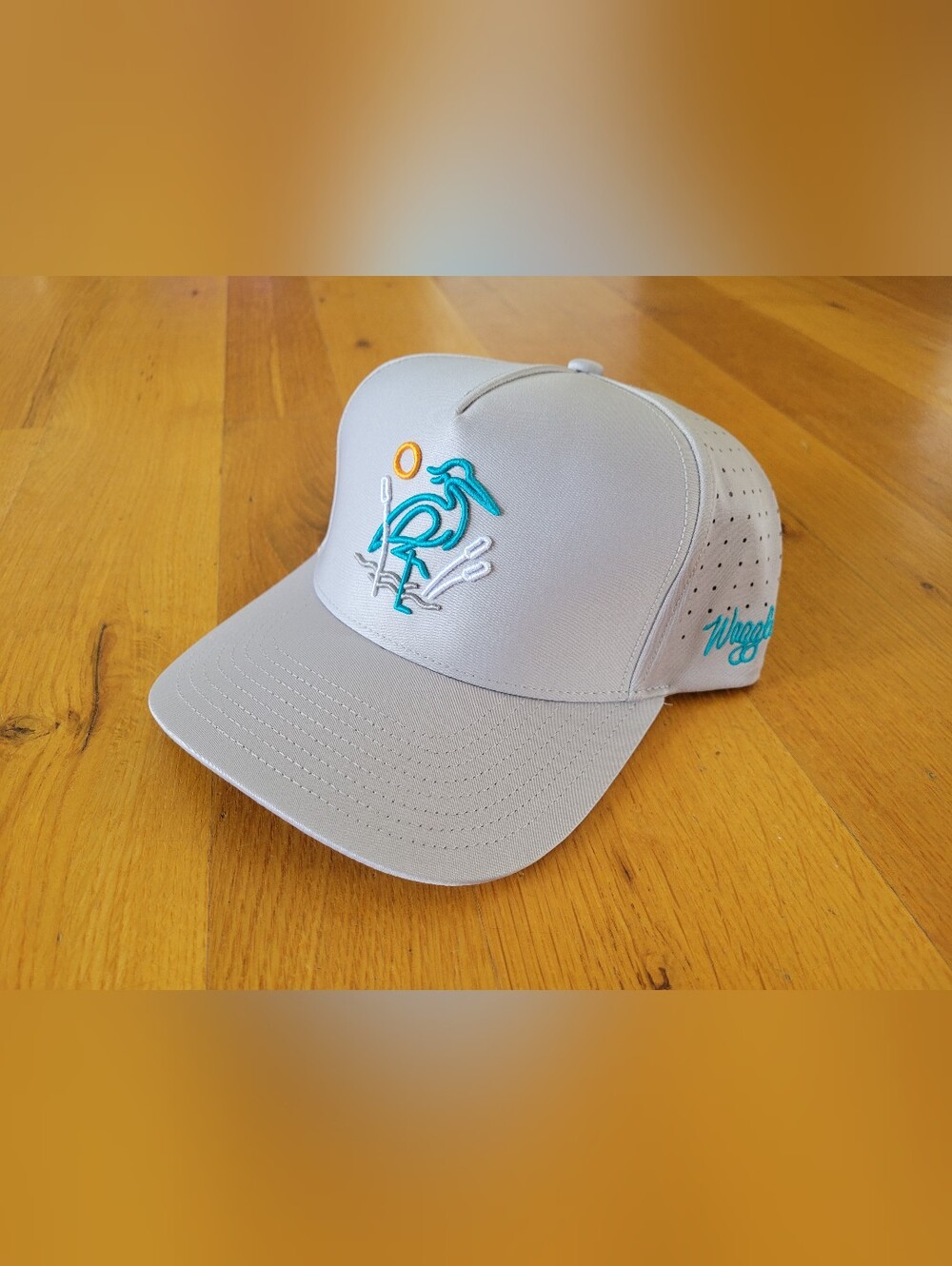 NWT Great Blue Waggle Hat